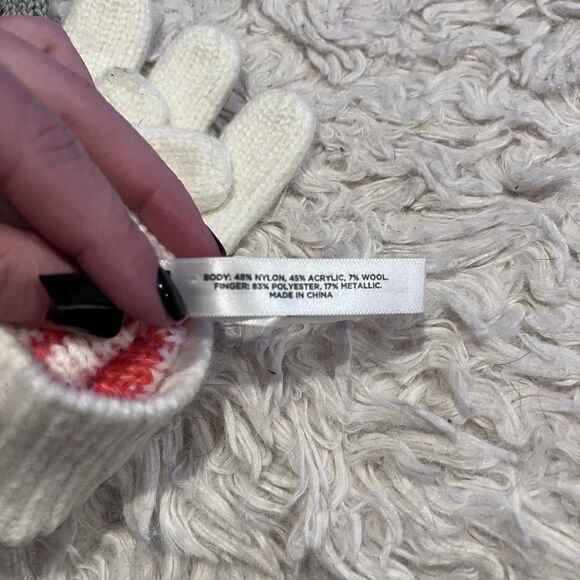 NWT Talbots TECH TOUCH Gloves Knit Design One Size Soft Warm! - Picture 3 of 5